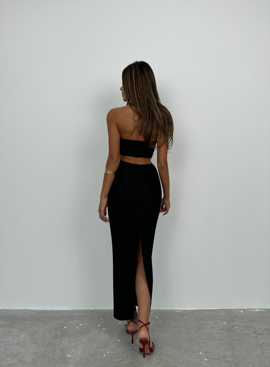 Black Maxi Dress with Neckline 