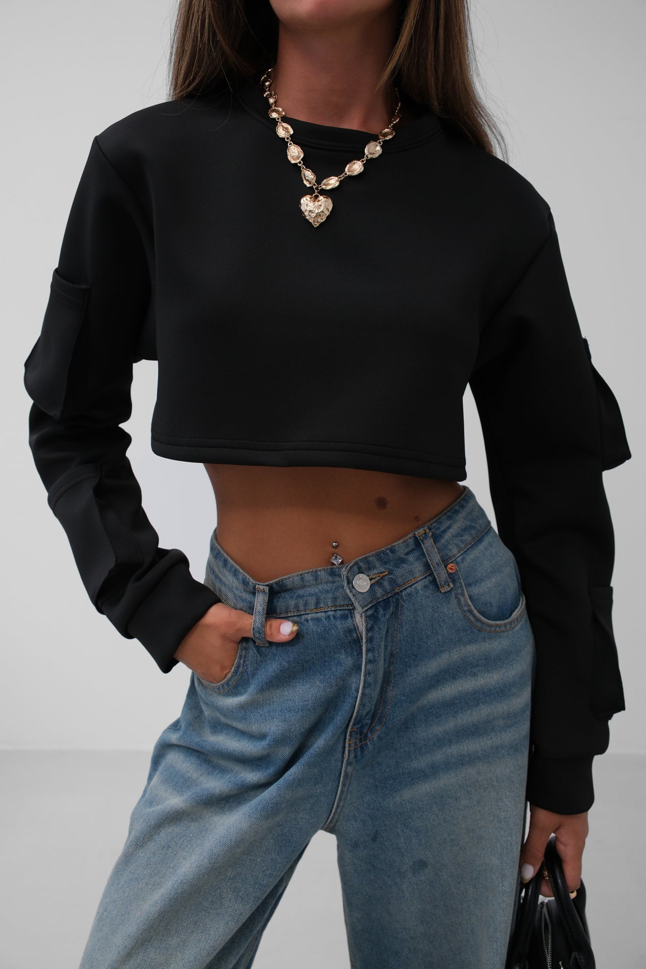 Pocket Detail Black Crop Sweater