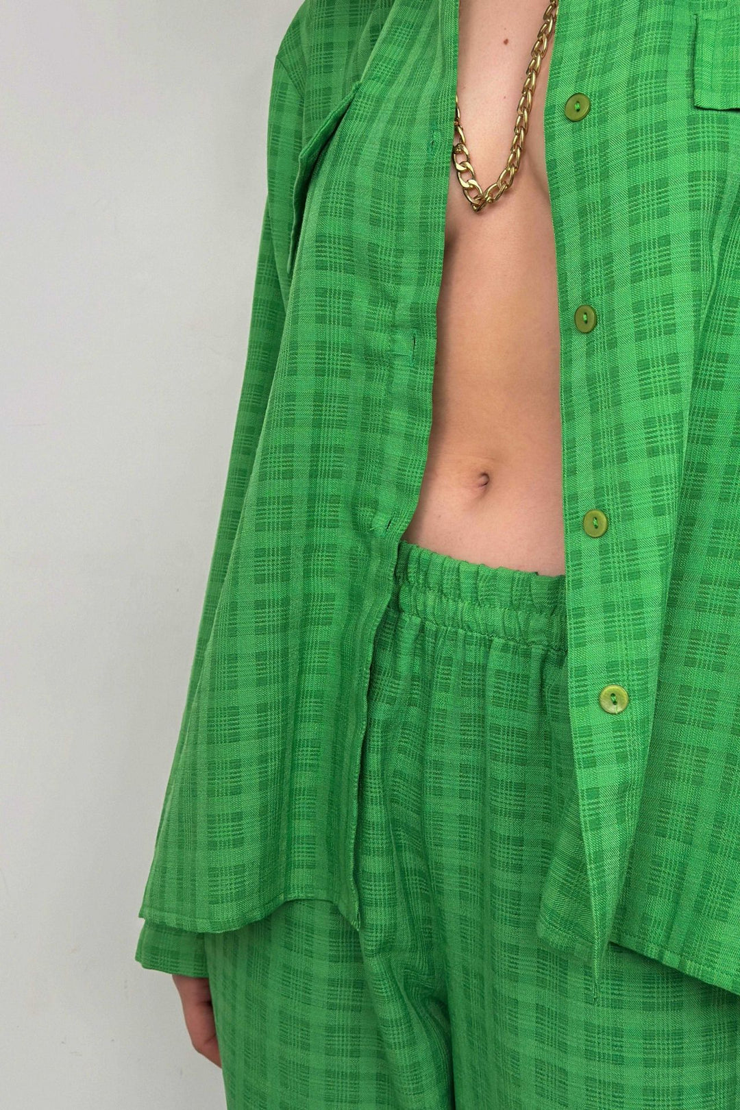 Cepli Yeşil Gömlek Pantolon İkili Takım