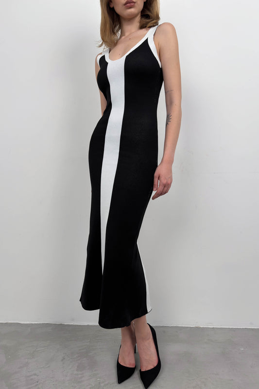 Double Color Slit Detail Black and White Dress 