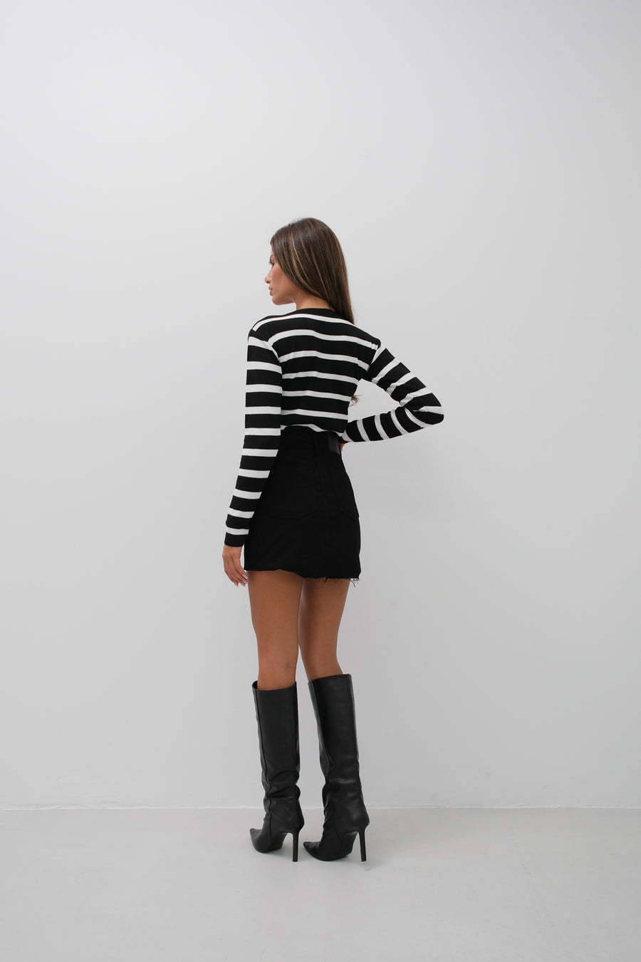 Striped Crew Neck Black Knit Blouse 