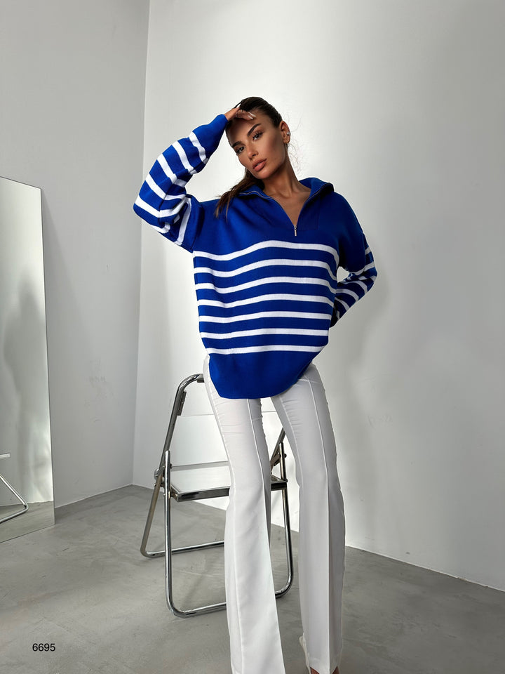 Çizgili Fermuarlı Saks Triko Kazak