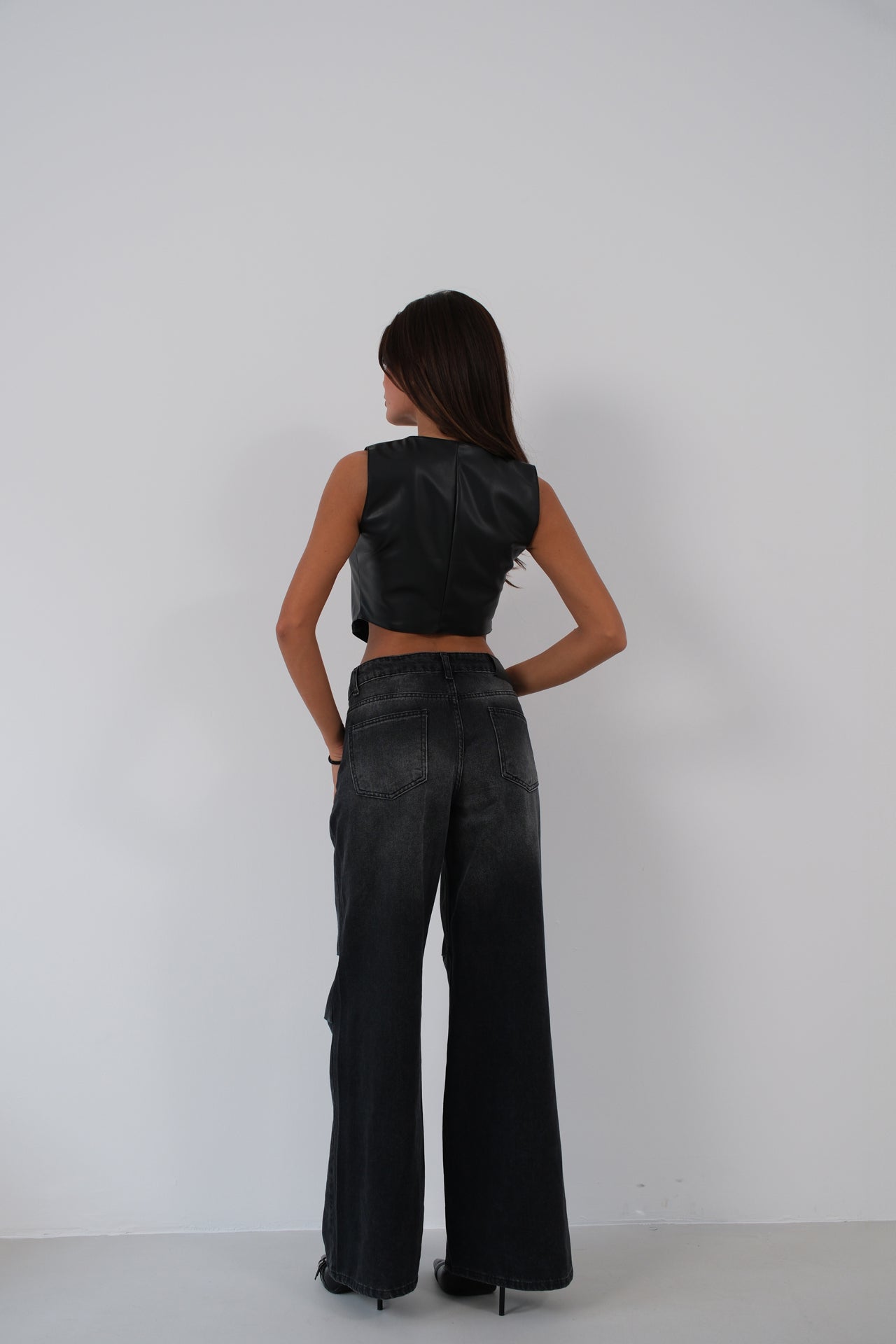 Black Leather Crop Vest 