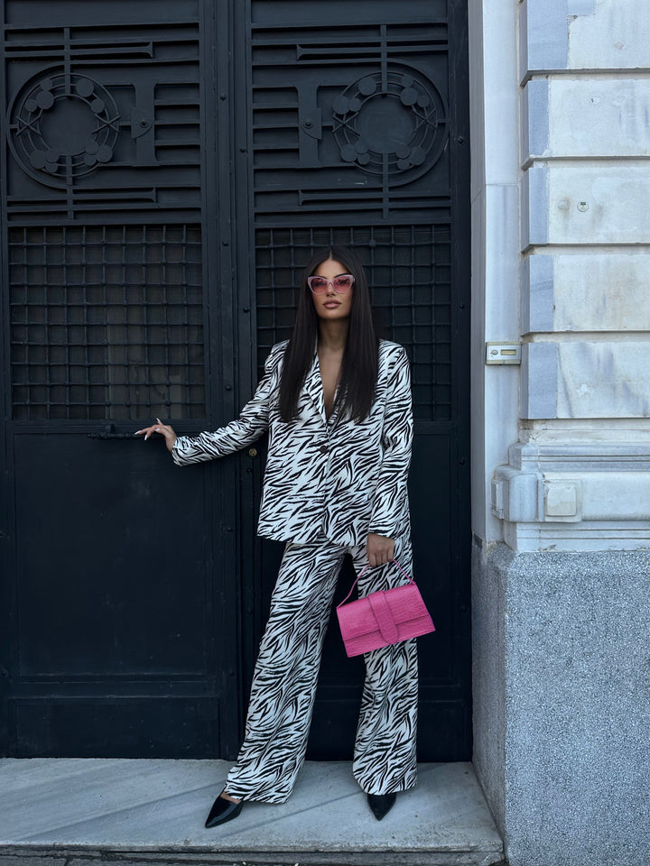 Desenli Blazer Siyah Ceket Pantolon Takım