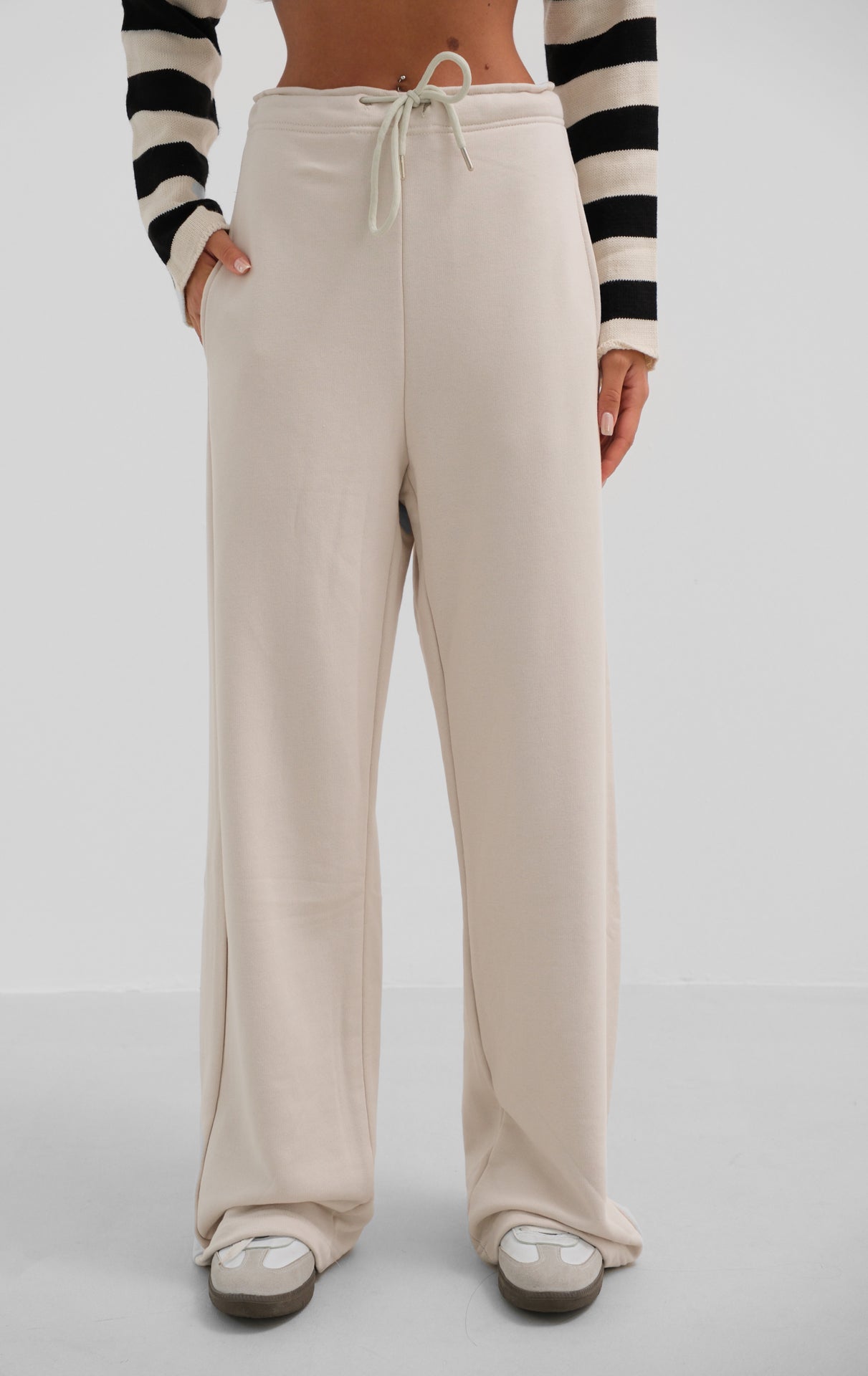 Stitch Detail Wide Leg Beige Sweatpants 