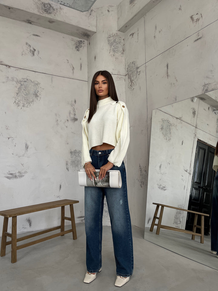 Düğme Detay Ekru Oversize Kazak