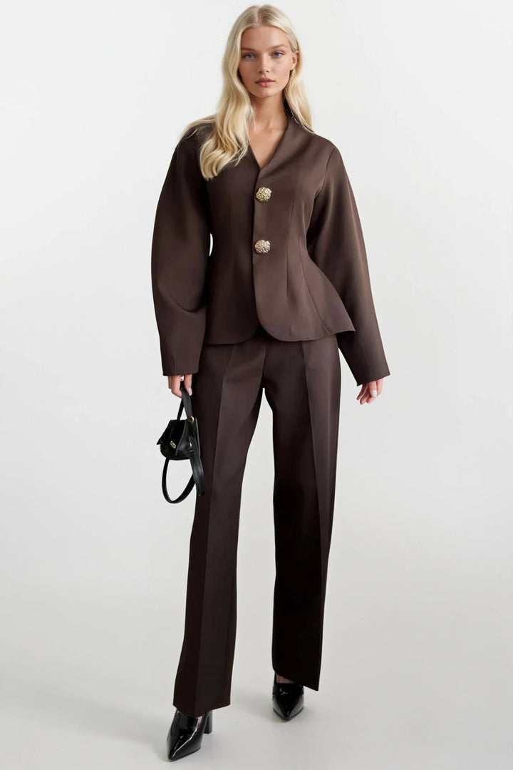 Düğmeli Bel Oturtmalı Kahverengi Ceket Takım