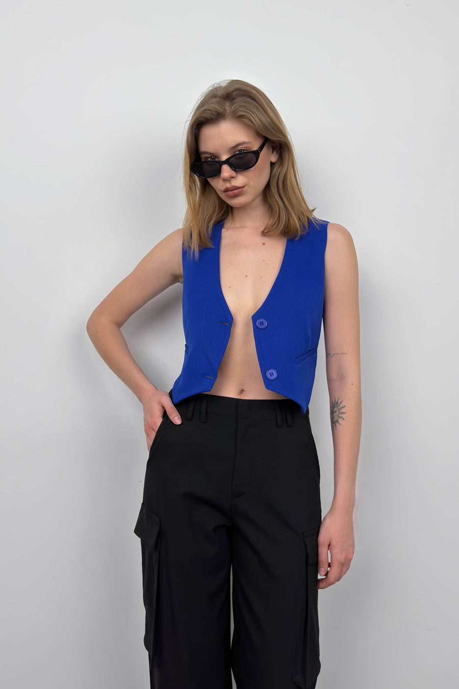 Buttoned Saxe Crop Vest 