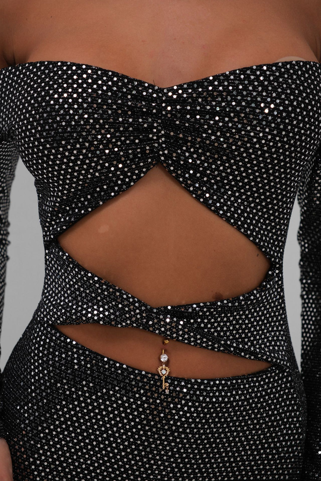 Düşük Omuz Bel Dekolteli Maxi Gümüş Elbise