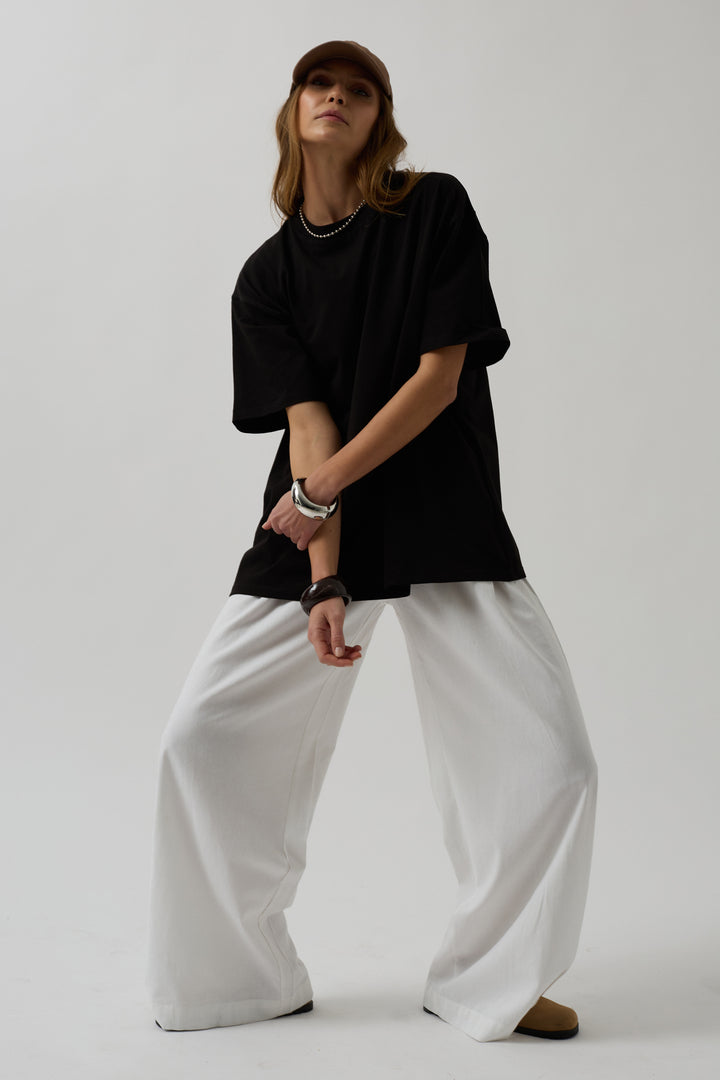 Black T-shirt with Printed Hem 