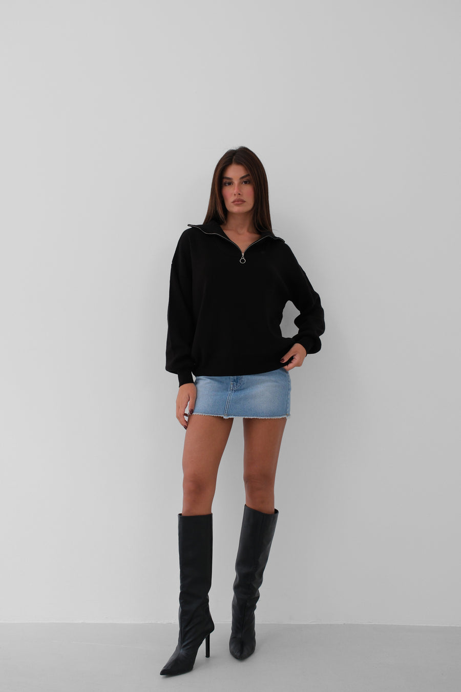 Zippered Oversize Black Knitted Sweater 