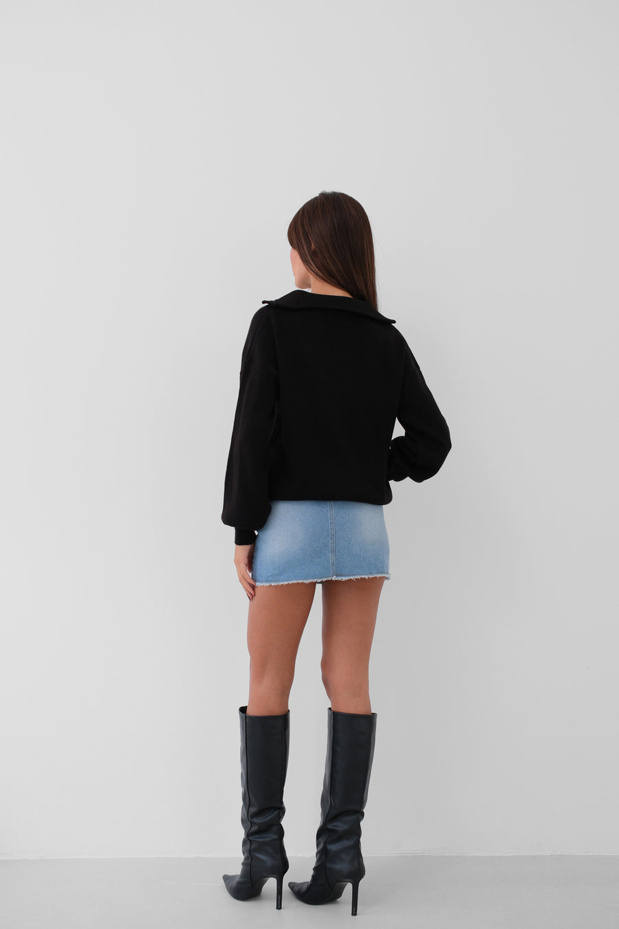 Zippered Oversize Black Knitted Sweater 