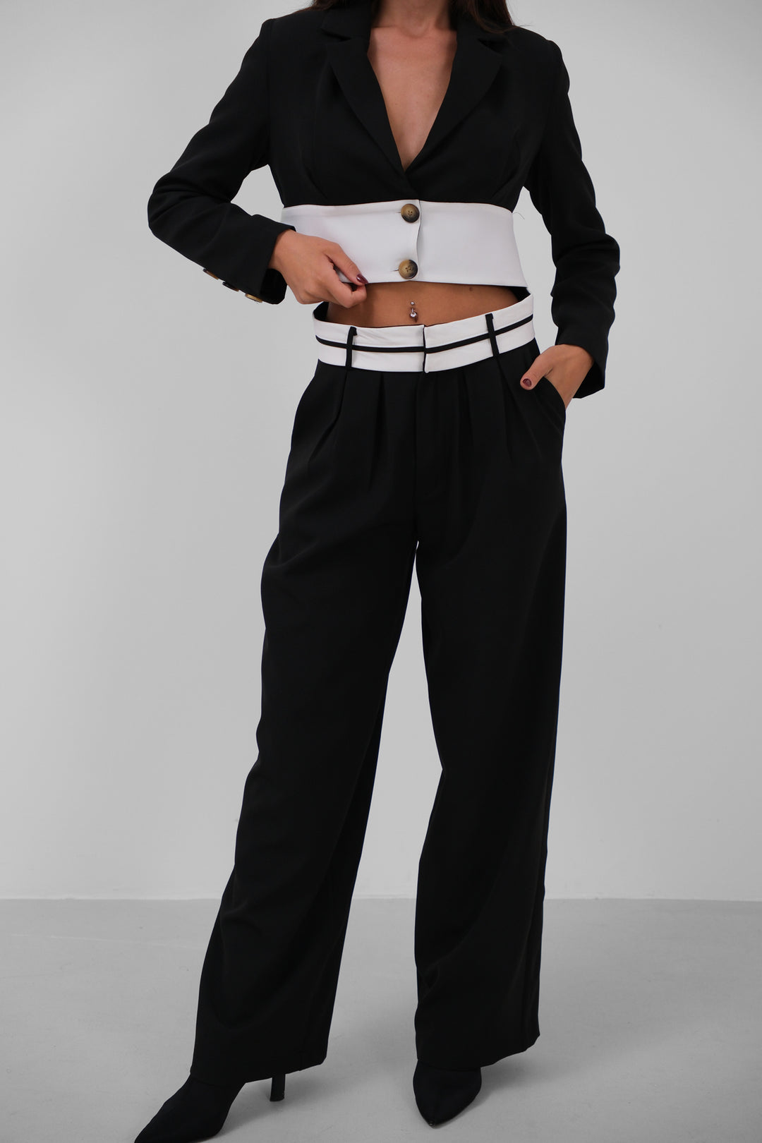 Garnili Ceket Pantolon Siyah Takım