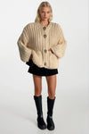 Kalın Örgü Düğme Detay Ekru Hırka
