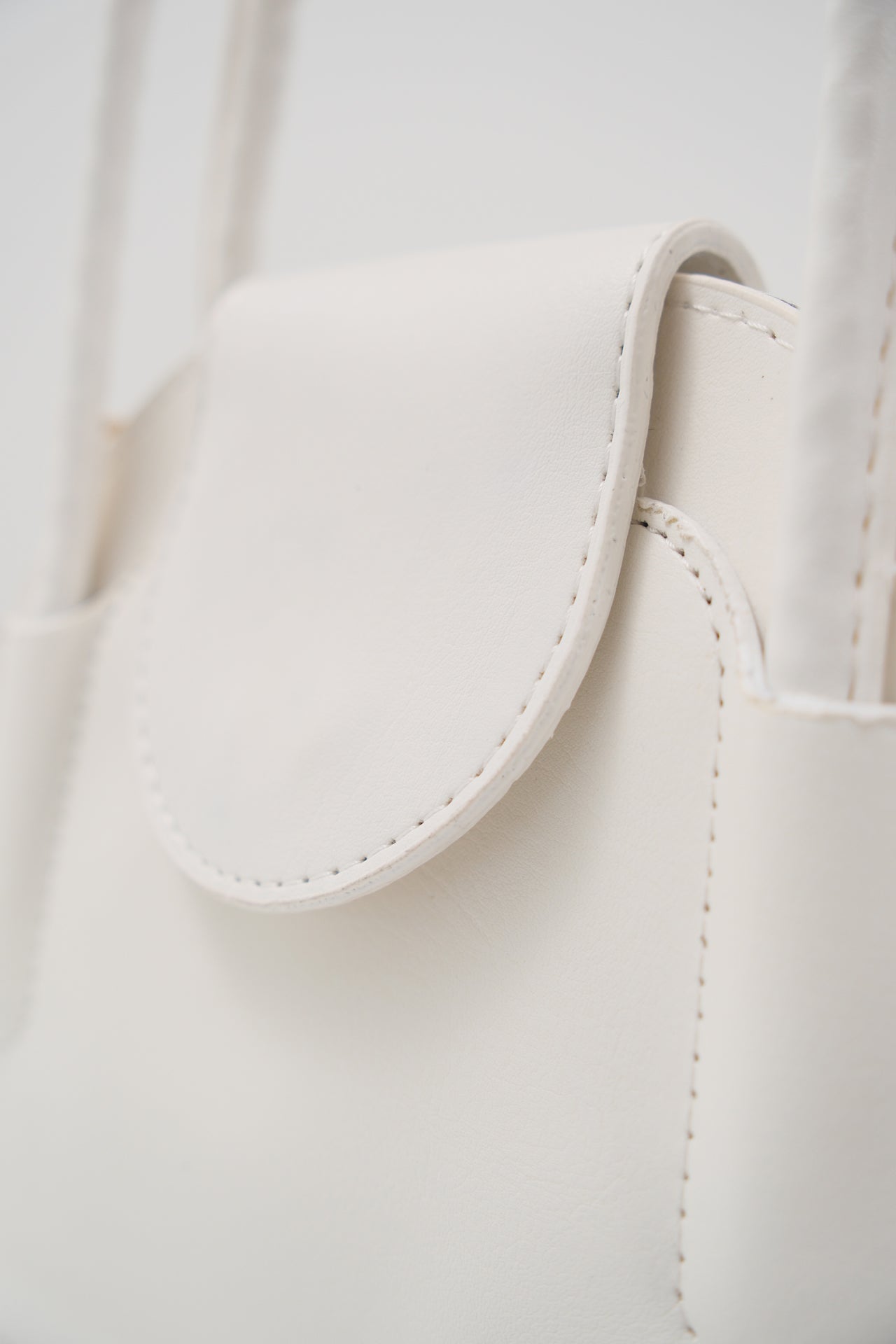 Casual White Bag with Cover 