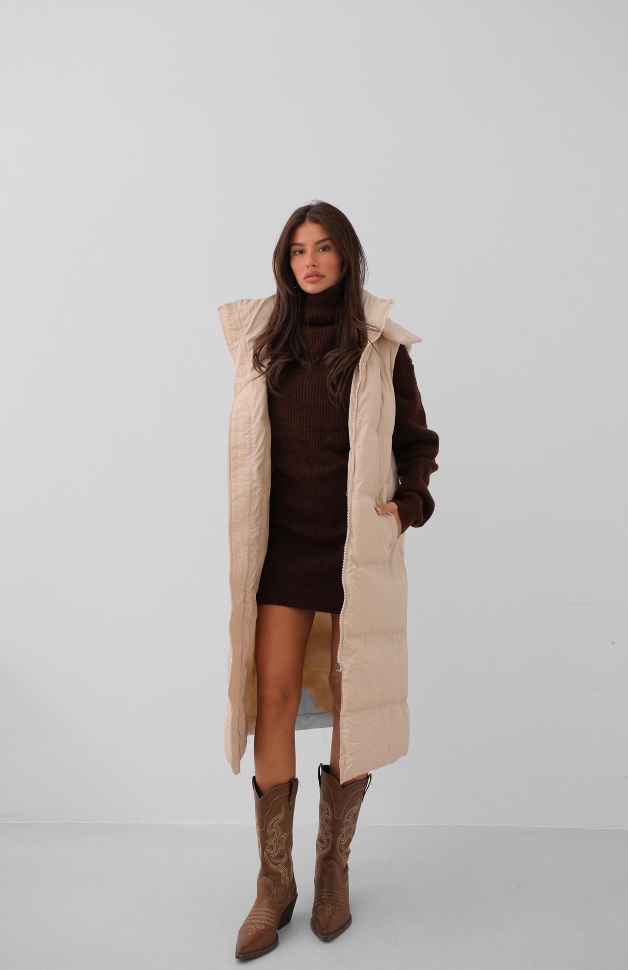 Hooded Puffer Beige Maxi Vest 