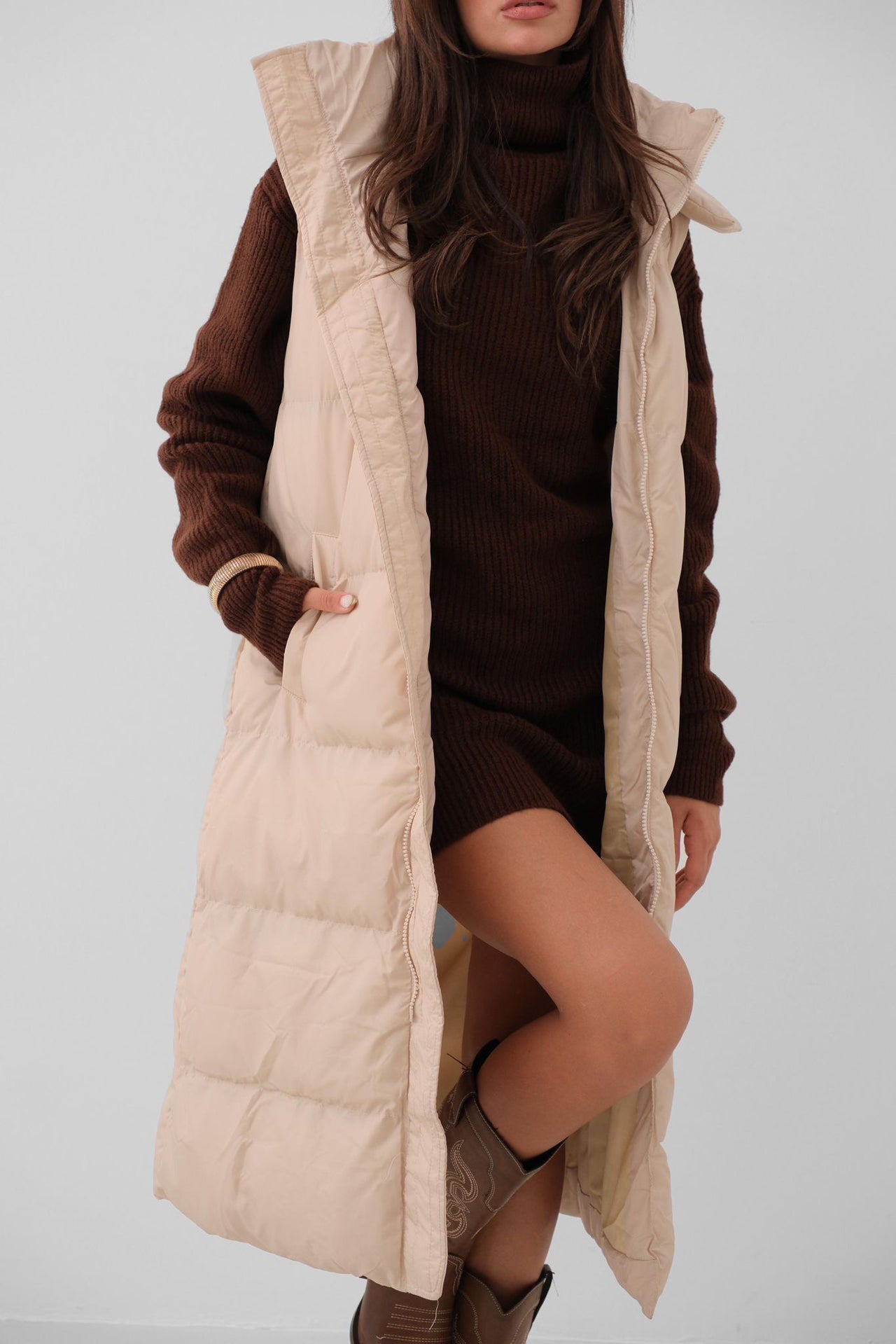 Hooded Puffer Beige Maxi Vest 