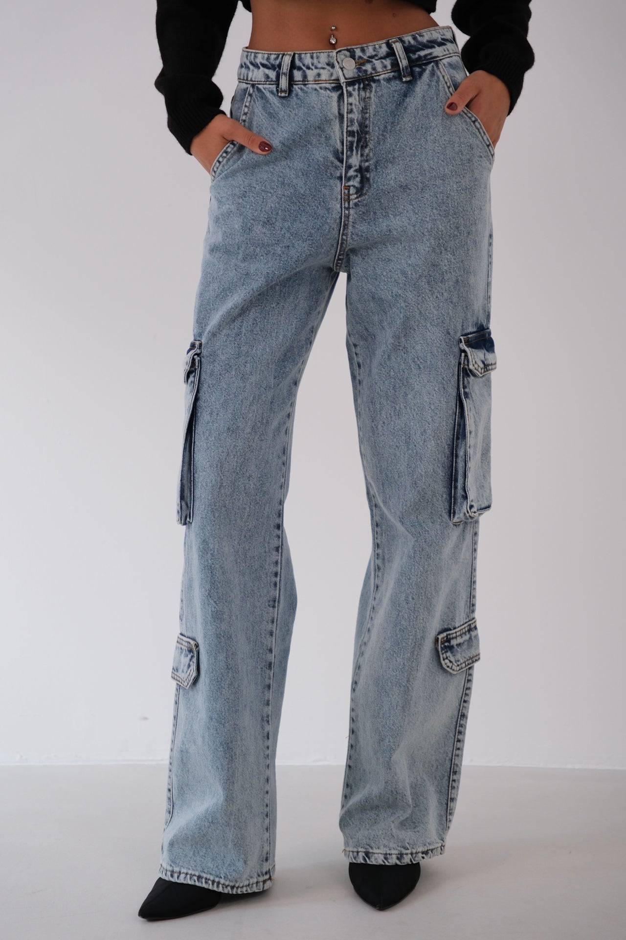 Cargo Pocket Light Blue Jeans 