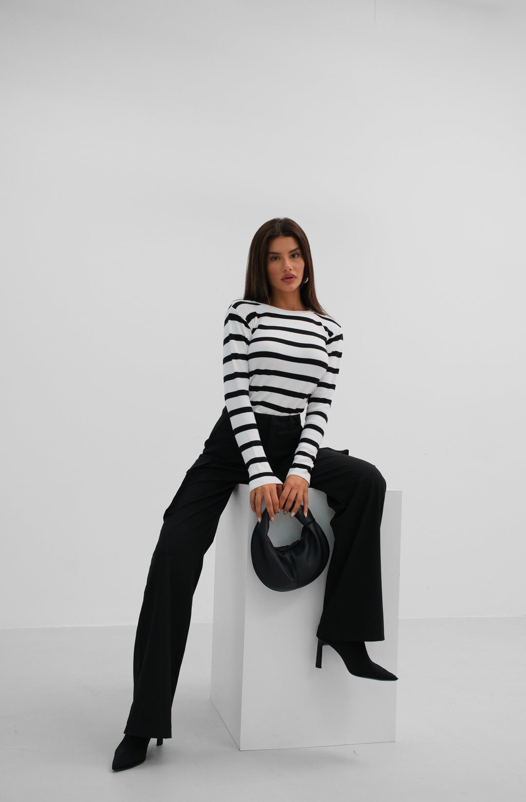 Black High Waist Cargo Pocket Trousers 