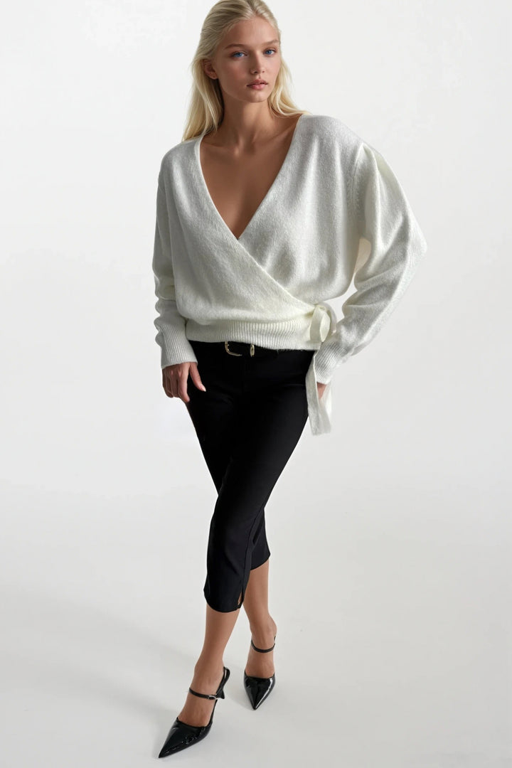 Kruvaze Bağlamalı Ekru Triko Hırka