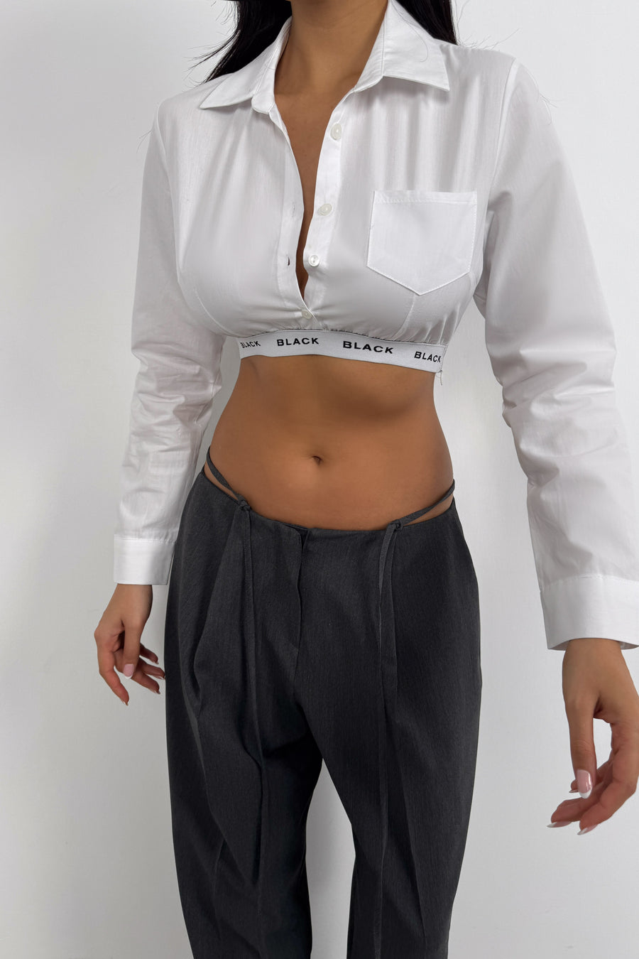 Elastic Detail White Crop Shirt 