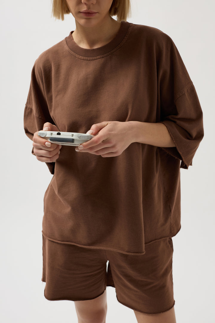 Lazer Kesim Bağcık Detay Kahverengi Şort