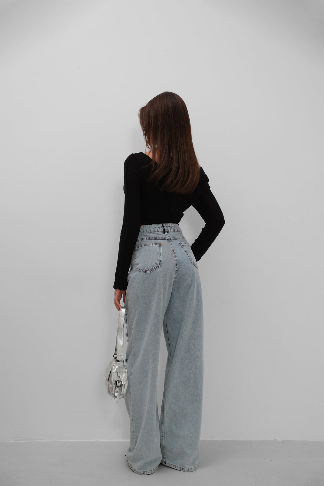 Lazer Yırtıklı Buz Mavisi Jean