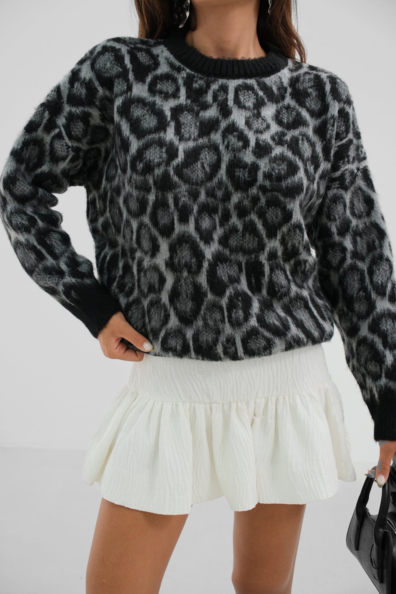 Leopard Patterned Black Bearded Knitwear Sweater 