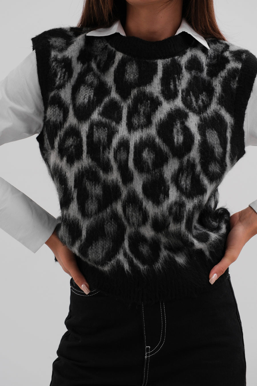 Leopard Patterned Black Bearded Knit Sweater 