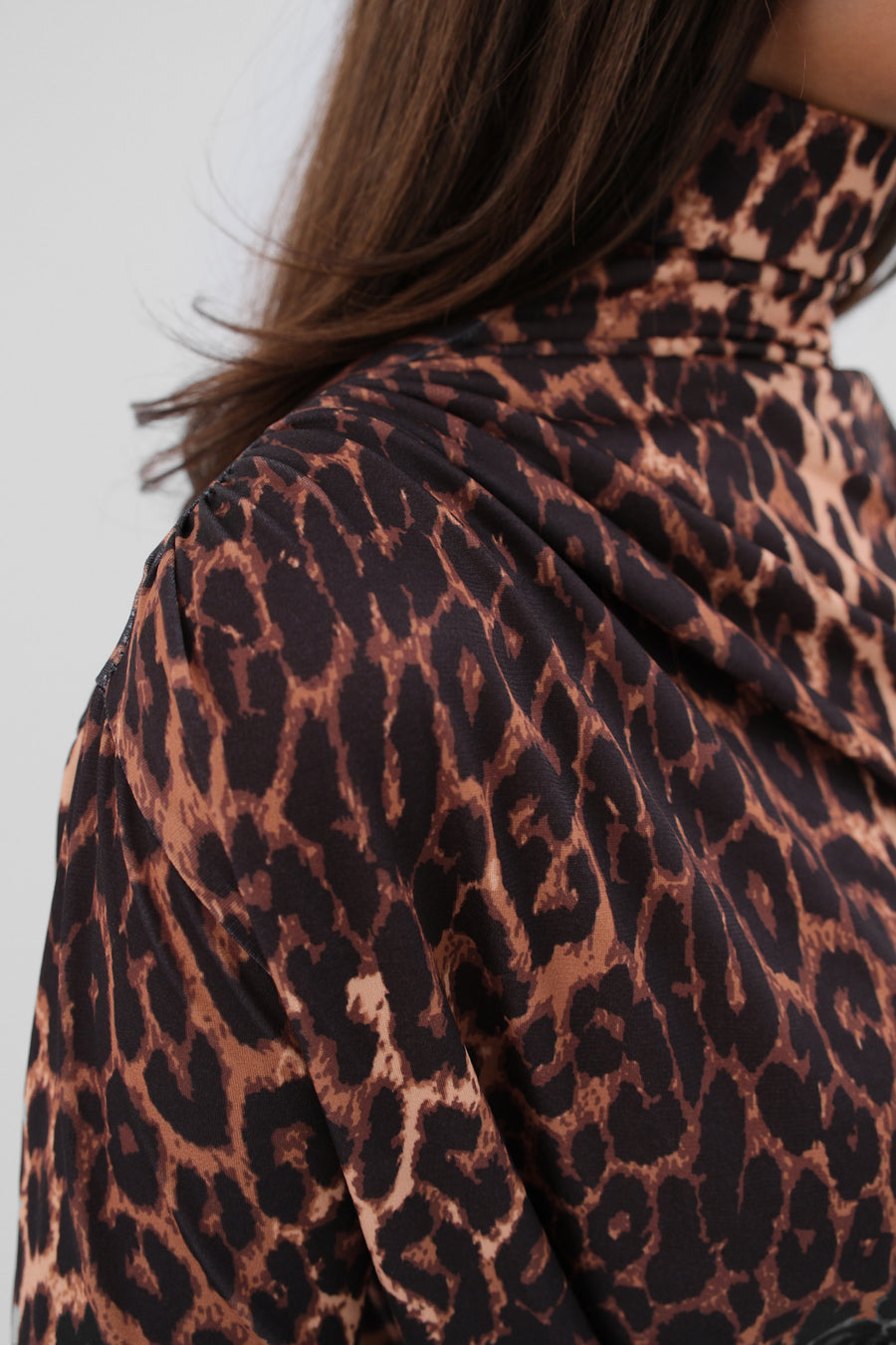 Leopard Patterned Half Turtleneck Blouse 