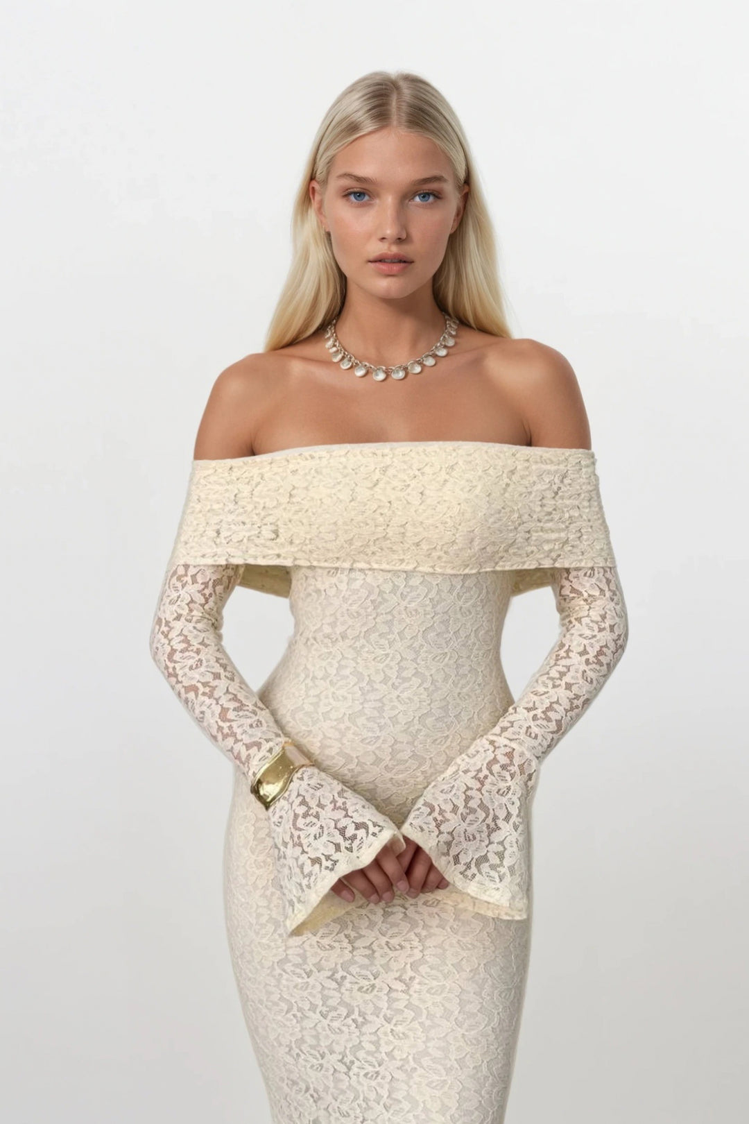 Madonna Yaka Dantelli Ekru Maxi Elbise
