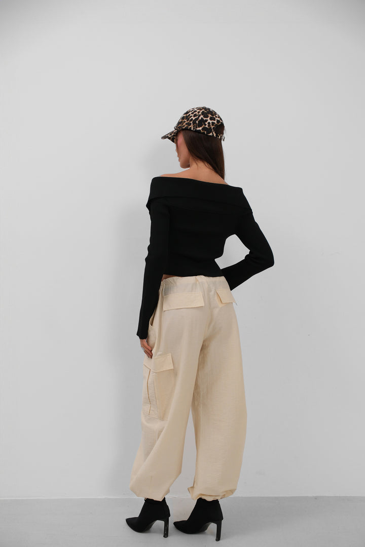 Madonna Collar Zippered Black Cardigan 