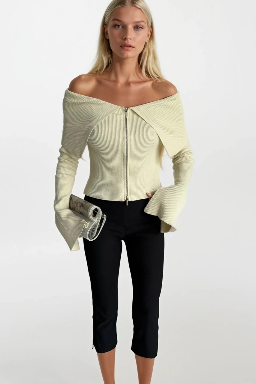 Madonna Yaka Ekru Fermuarlı Triko Bluz