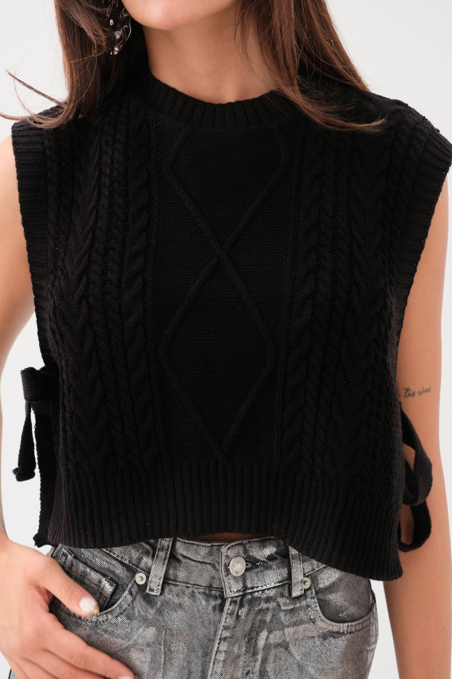 Knitted Patterned Tied Knit Sweater