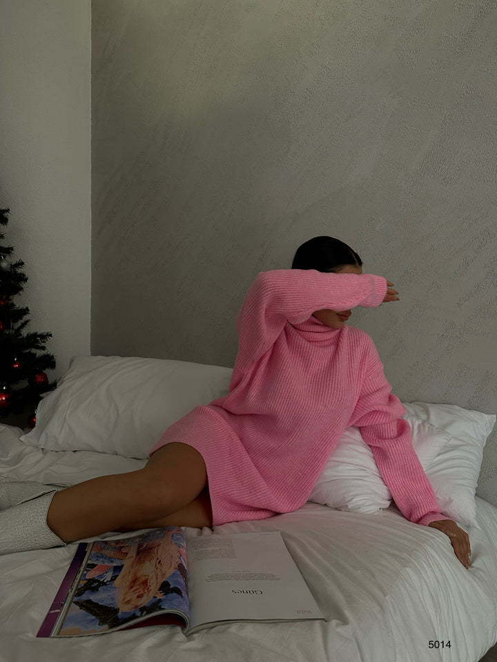 Oversize Turtleneck Pink Knit Tunic