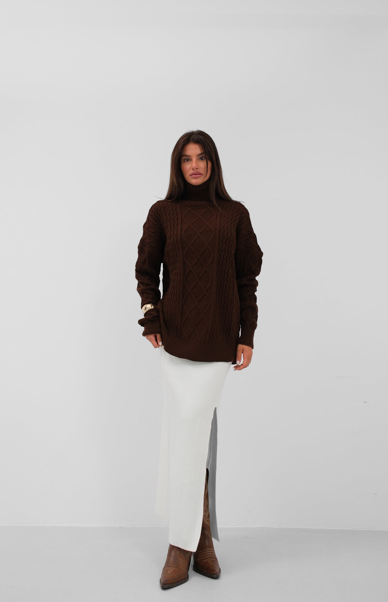 Oversize Turtleneck Brown Knitted Sweater