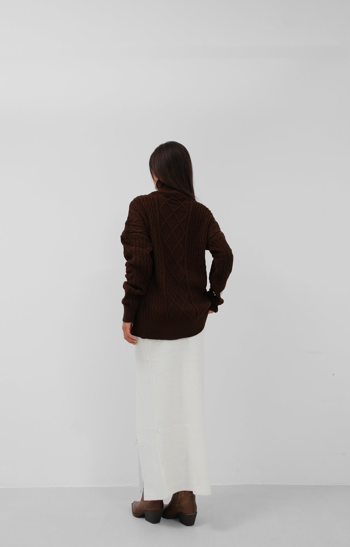 Oversize Turtleneck Brown Knitted Sweater