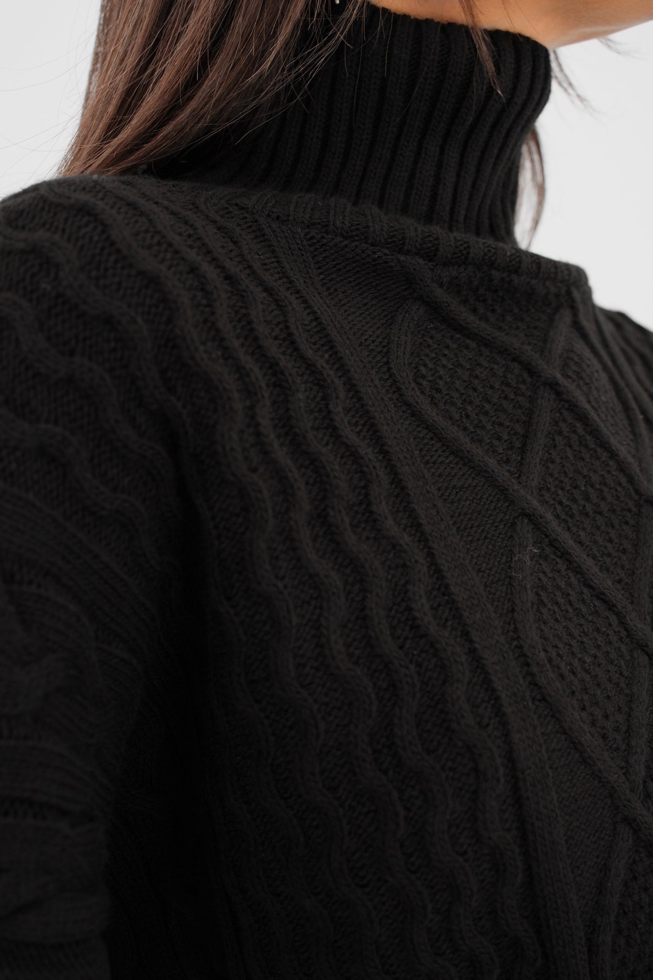 Oversize Turtleneck Black Knitted Sweater 