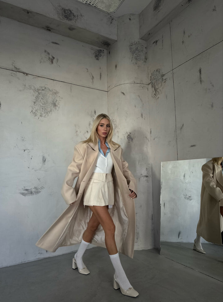 Oversize Beige Cashmere Coat