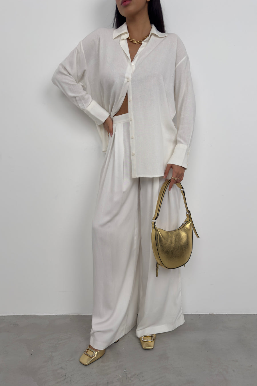 Oversize White Linen Shirt 