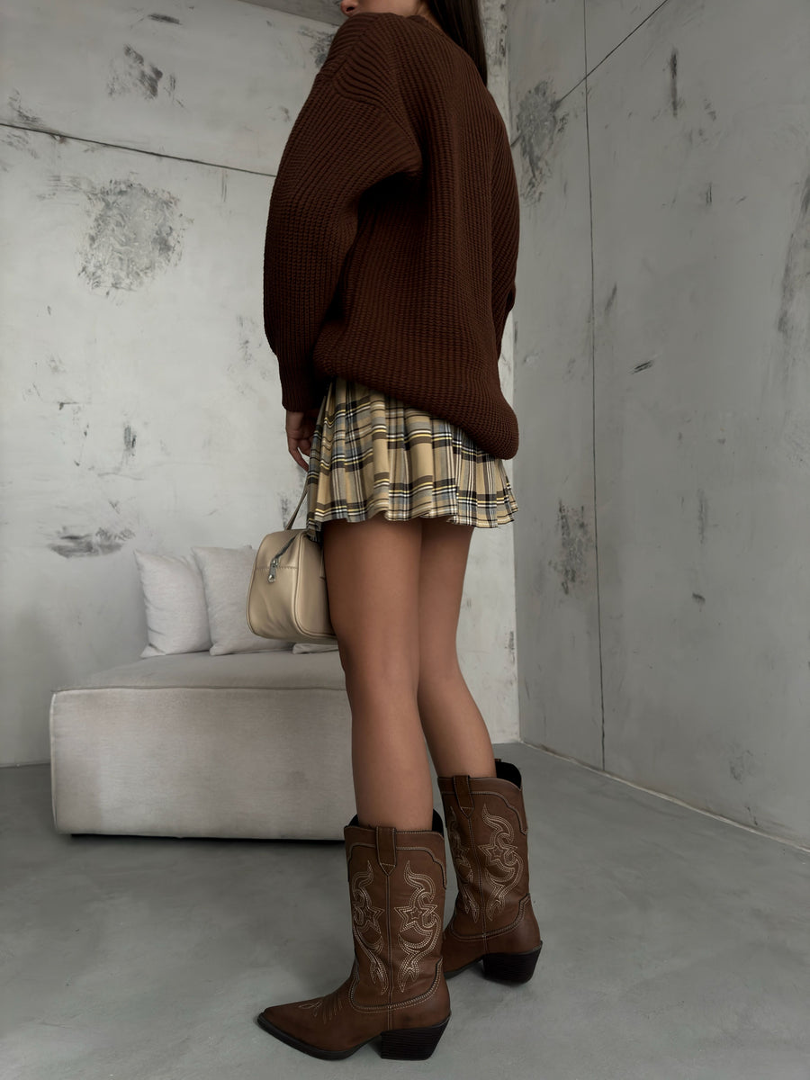 Oversize Knitted Brown Sweater 