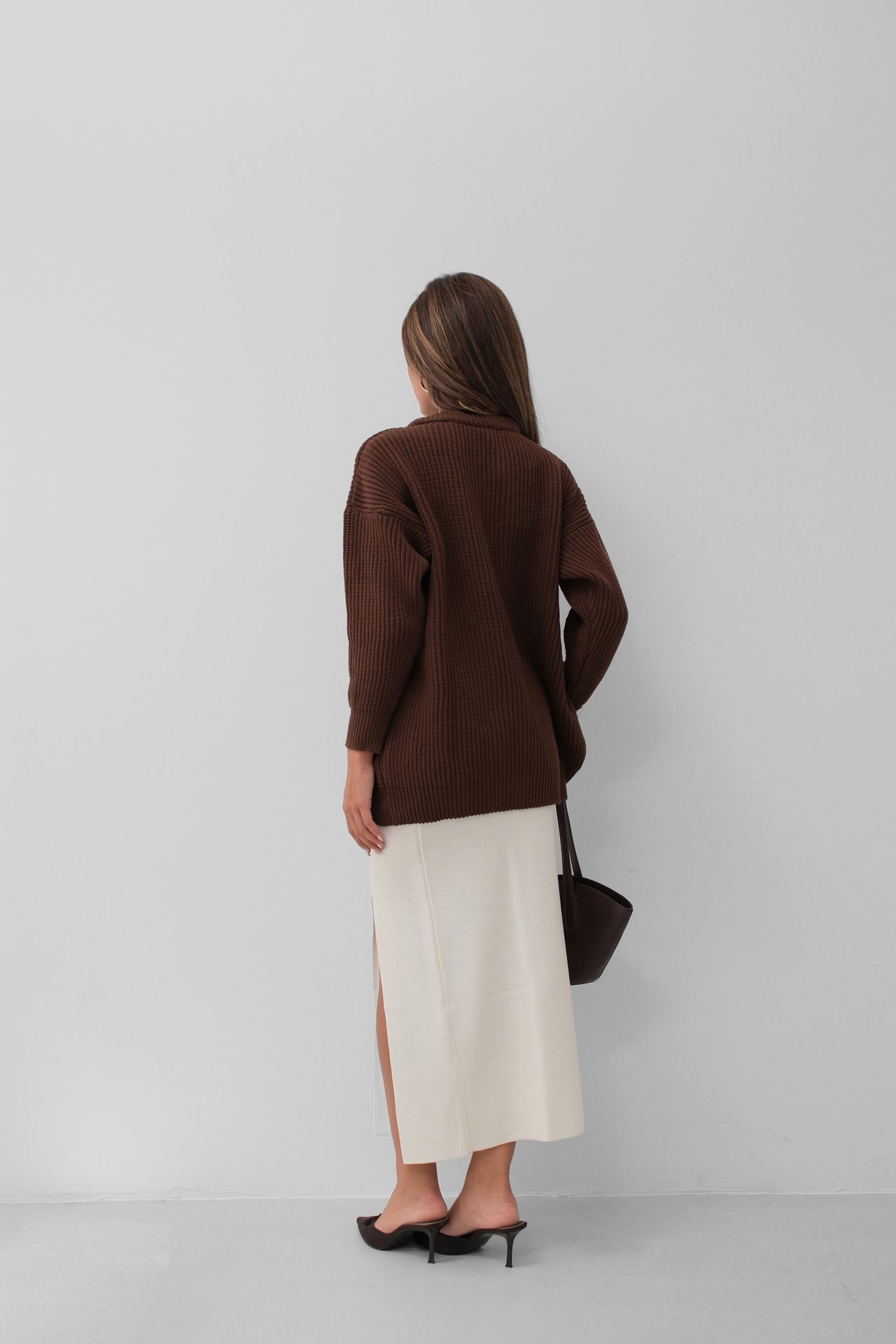 Oversize Knitted Brown Sweater 