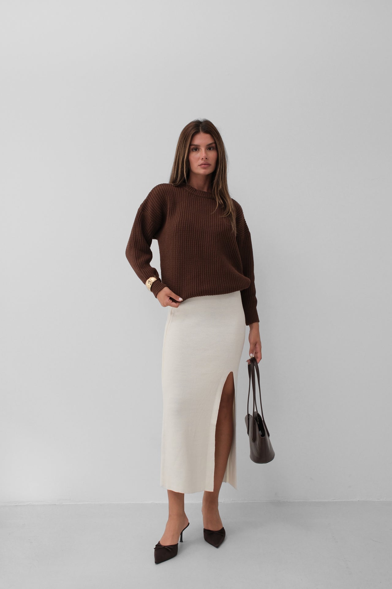 Oversize Knitted Brown Sweater 