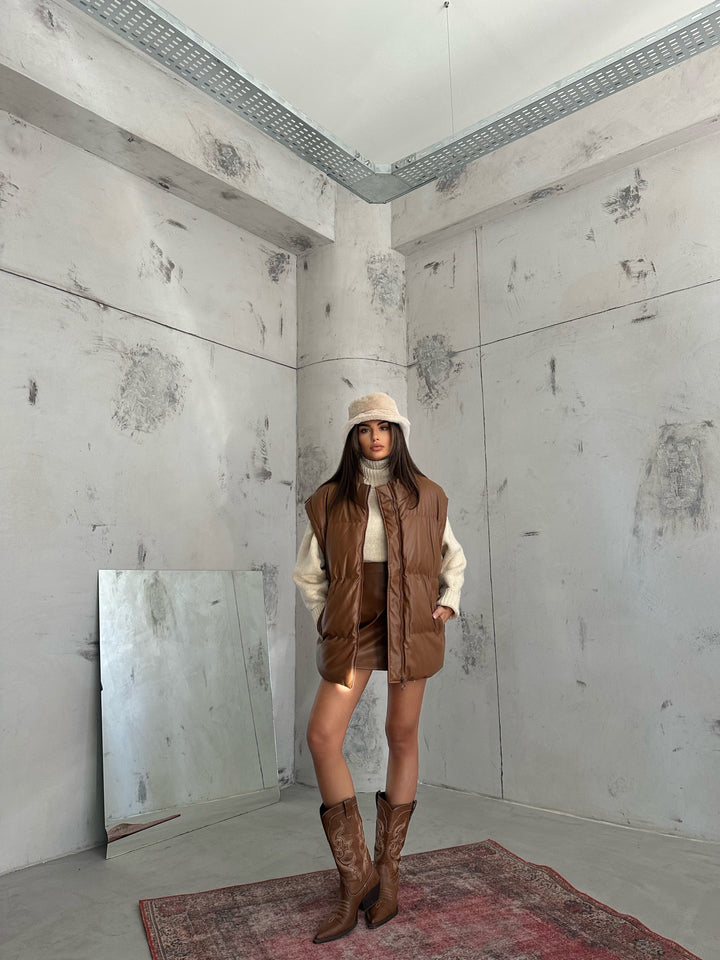 Oversize Puffer Tan Leather Vest