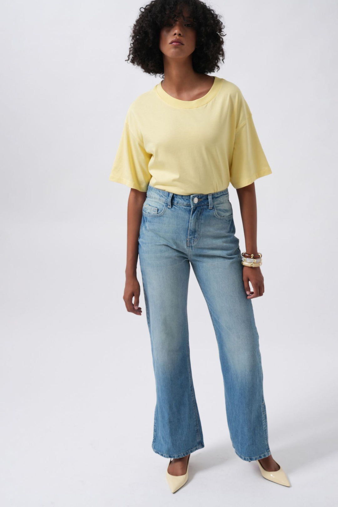 High Waist Blue Jeans with Leg Slits 