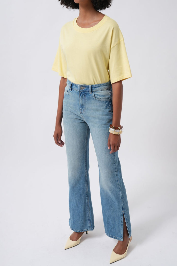 High Waist Blue Jeans with Leg Slits 