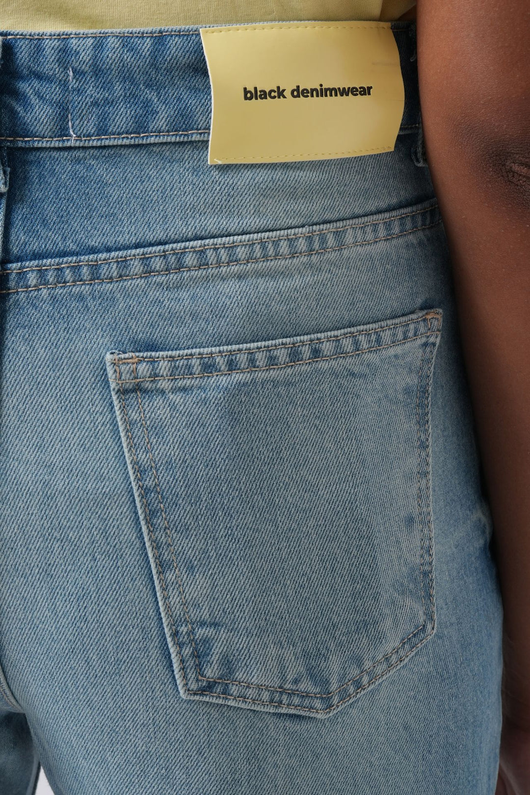 High Waist Blue Jeans with Leg Slits 