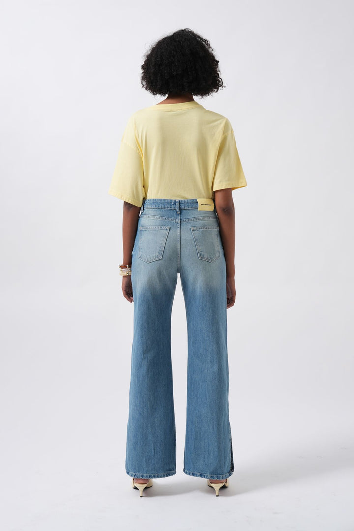High Waist Blue Jeans with Leg Slits 