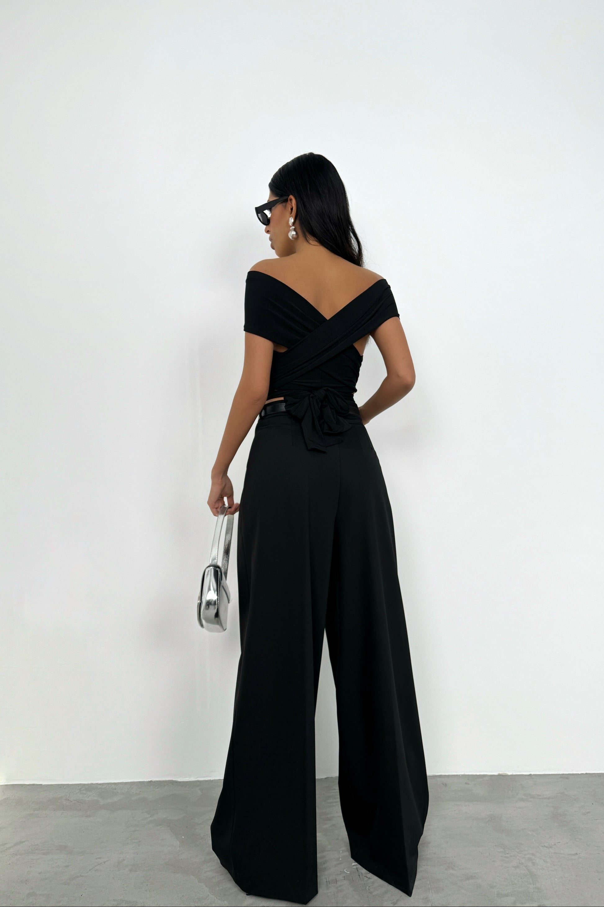 Pleated Detail Belted Black Trousers 