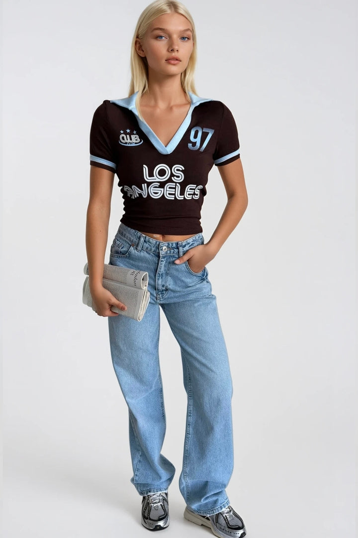 Polo Yaka Çift Renk Baskılı Kahverengi Crop T-Shirt